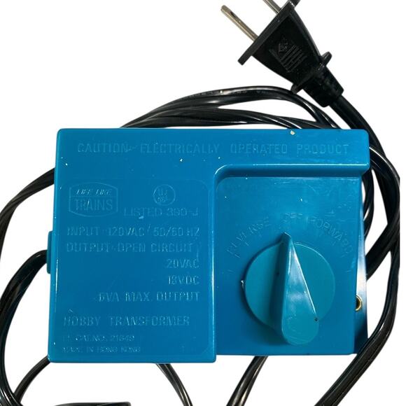 Life-Like Transformer Track Railroad Bridge & Trestle Set with Blinking Light - Picture 5 of 15